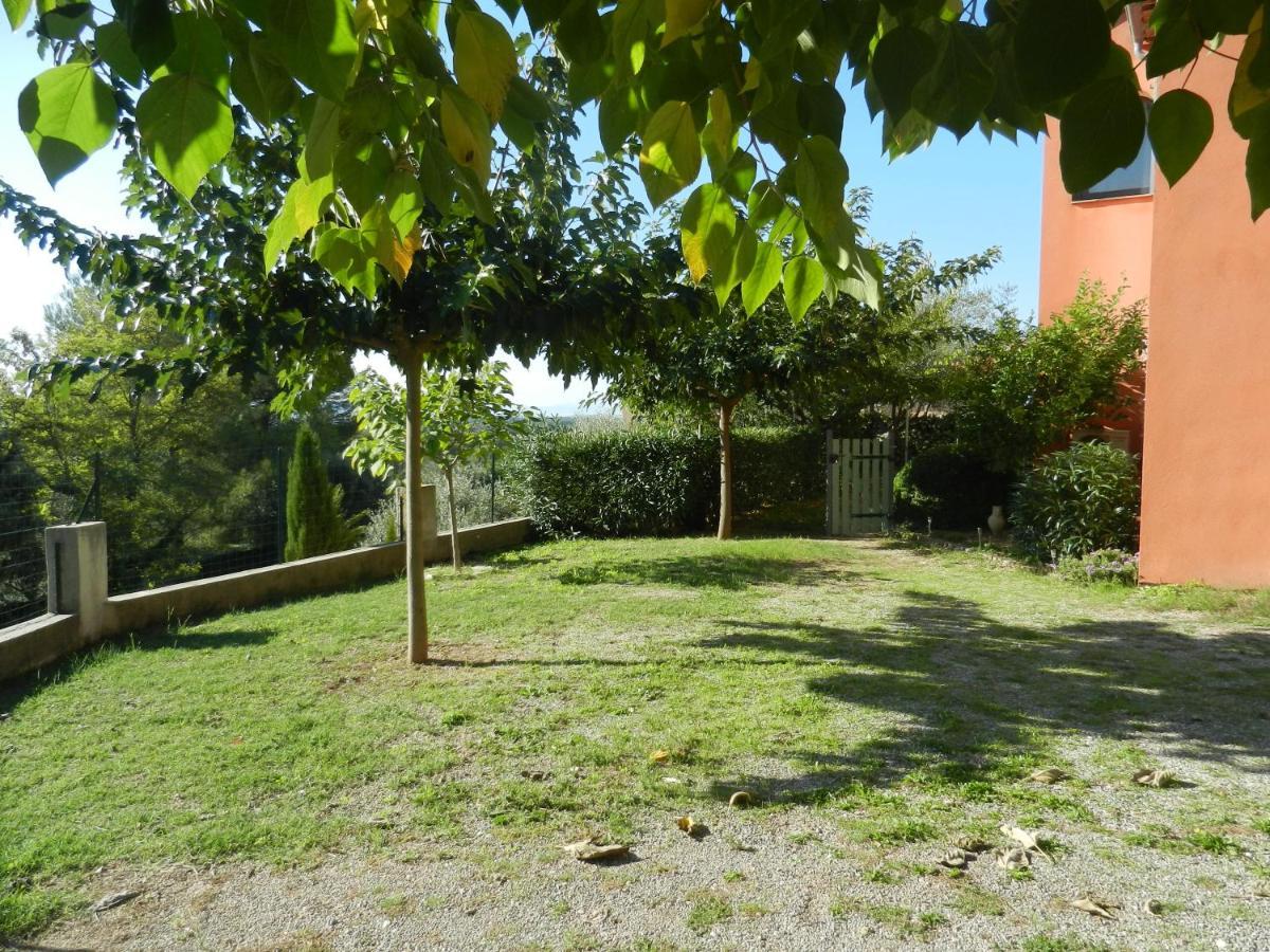 L'oliveraie Apartment *